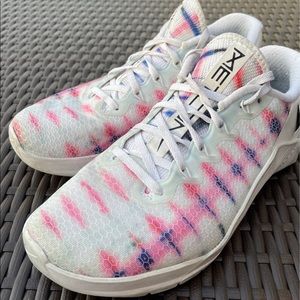 NIKE METCON 5